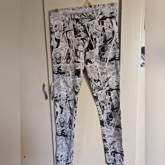Marvel leggings - Picture 2 of 3